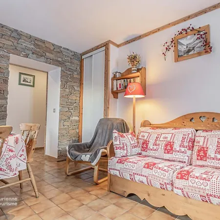 Apartman 153 Rue Des Rochers